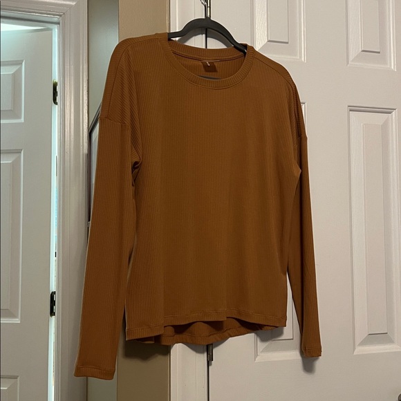 CALIA by Carrie Underwood Long Sleeve Tee - Brown/light - Picture 6 of 7